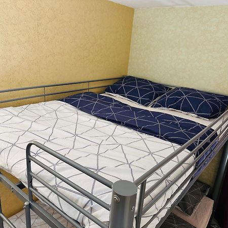 Appartement Dlta Hote à Torcy  Extérieur photo